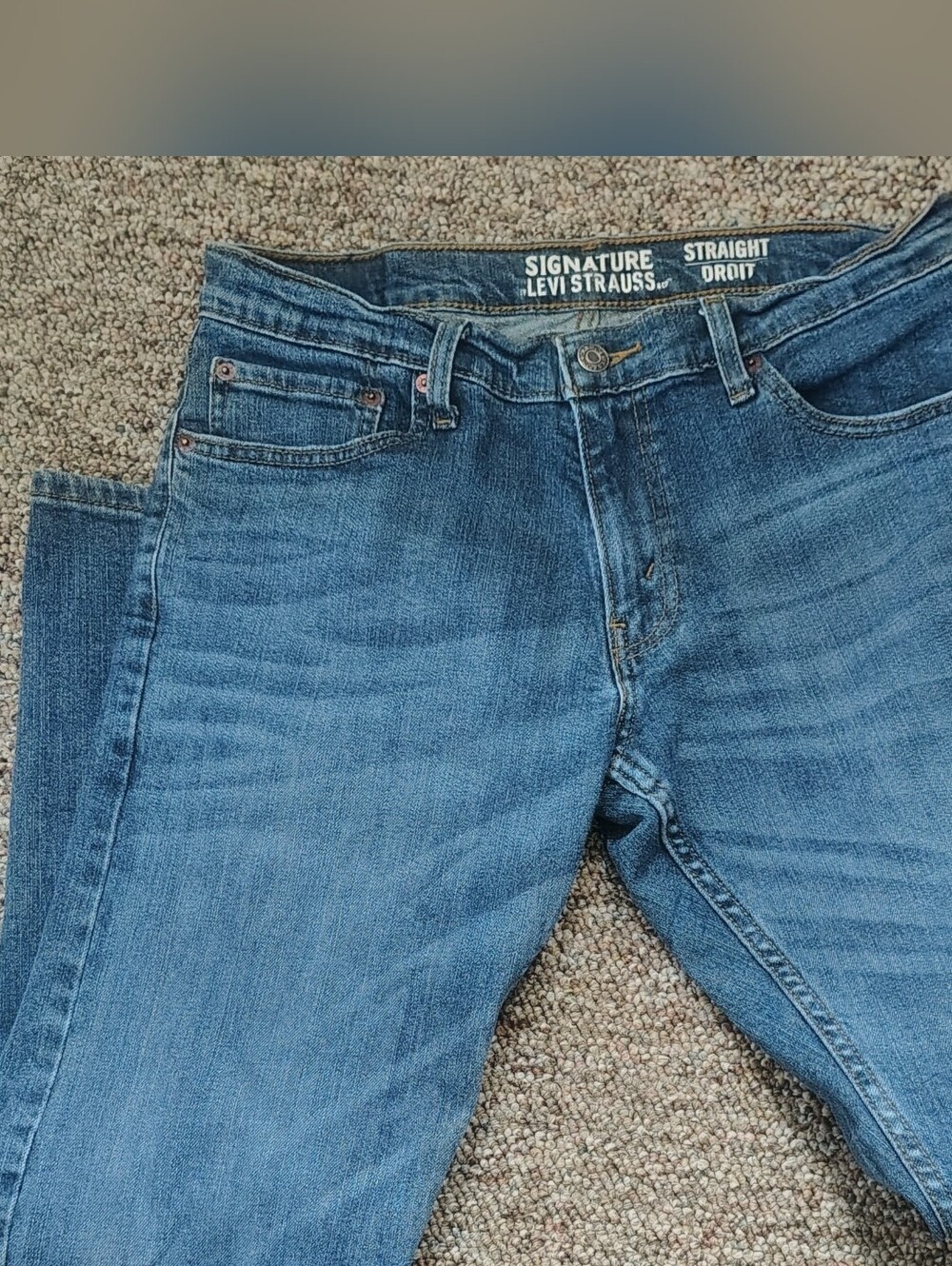 Signature by Levi Strauss Jeans
